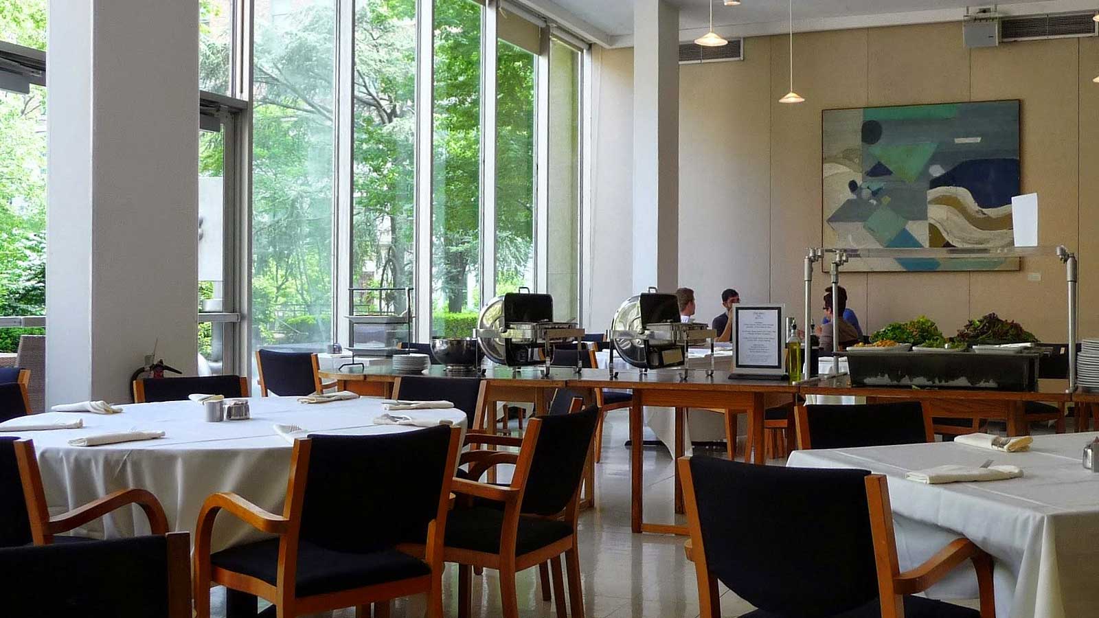 Essen in der Kantine